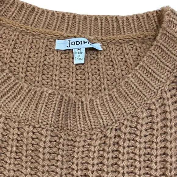 NWOT Oversized Jodifl Sweater - Picture 5 of 5